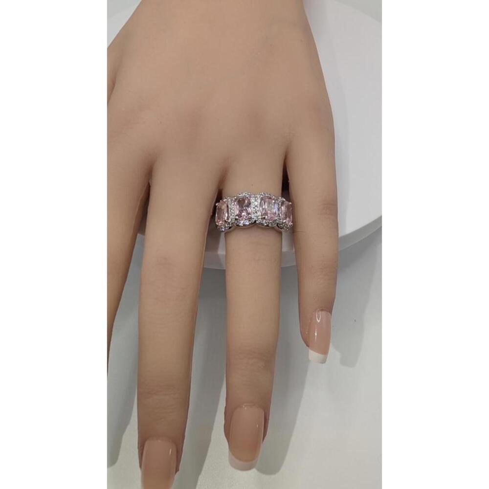 Elegant Pink Stone Cocktail Ring Size 7 - Picture 2 of 9